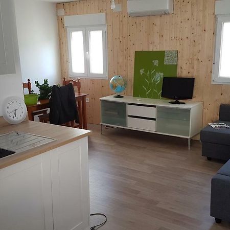 Acogedor Apartamento En El Barrio Del Parlamento De Andalucia Севилья Экстерьер фото