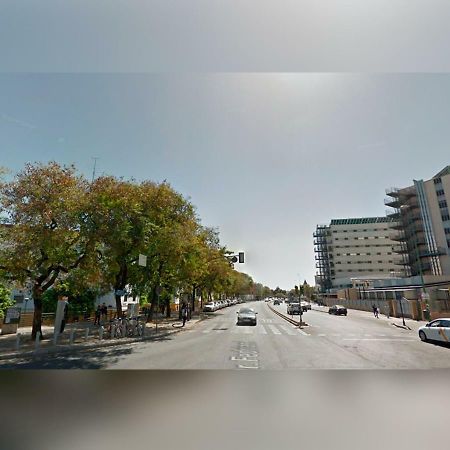 Acogedor Apartamento En El Barrio Del Parlamento De Andalucia Севилья Экстерьер фото